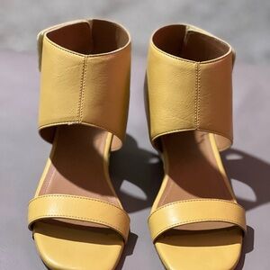 Nordstrom Rack- NYDJ: Costacs Wedge Sandal. Worn Once. Like New! Sz 10